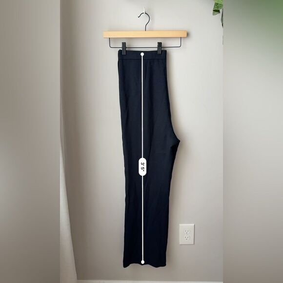 St. John Santana Knit Wool Pull On Wide Leg in Black - Picture 6 of 9